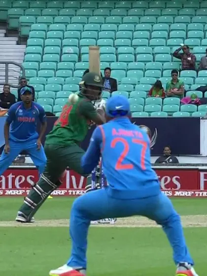 #CT17 Warm-Up: Rubel Hossain wicket