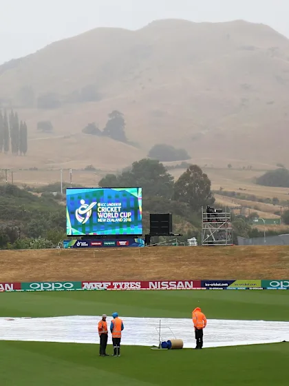 Pakistan finish third after rain forces abandonment