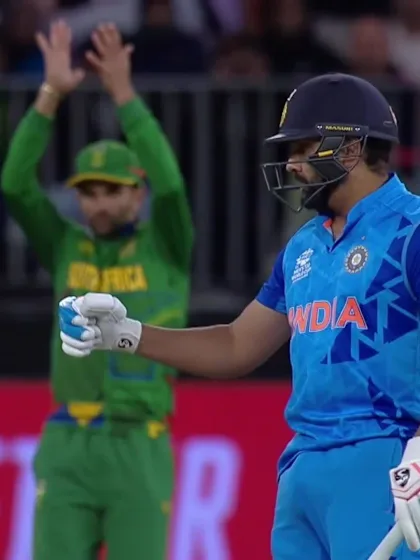 Rohit pulls away for first six | India v South Africa | T20WC 2022