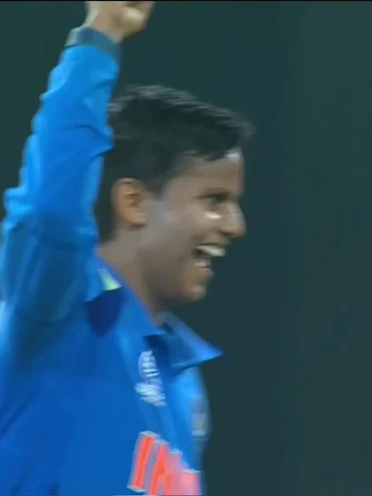 Alice Capsey - Wicket - India Women vs England Women