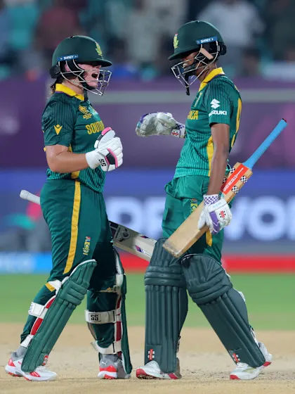 De Klerk seals an epic Proteas victory in style | CWC25