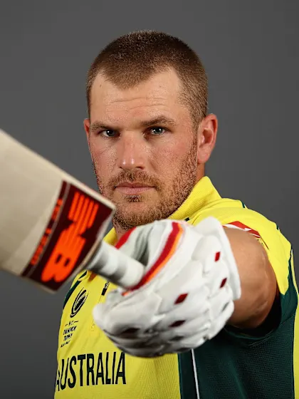 Finch all praise for Travis Head after warm-up win