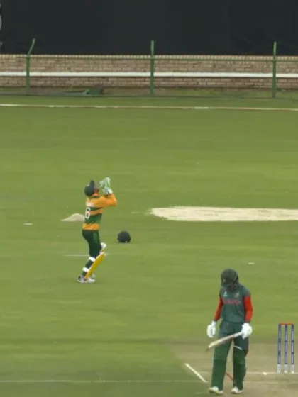 ICC U19 CWC: PAK v BAN – Abbas Afridi's two-wicket over extends damage