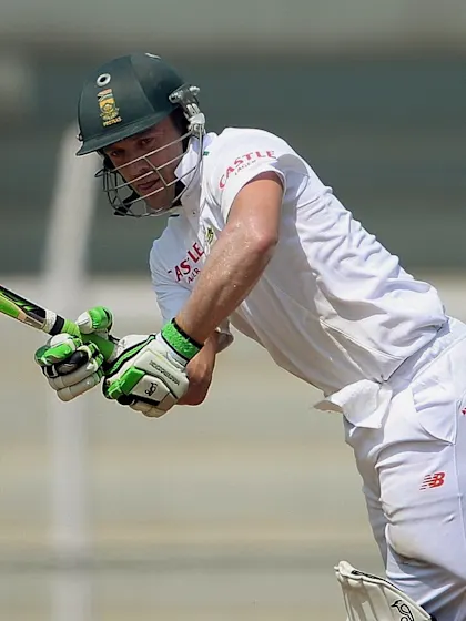 De Villiers returns to the top of the world