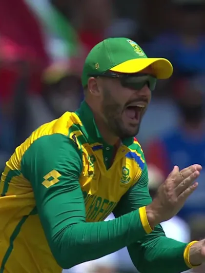 Logo of Rohit Sharma - Wicket - South Africa vs India