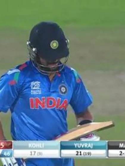 Warm-up: IND v SL - Virat Kohli wicket