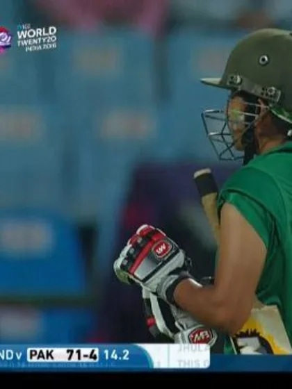 Iram Javed Wicket Fall IND V PAK Video ICC Womens WT20 2016