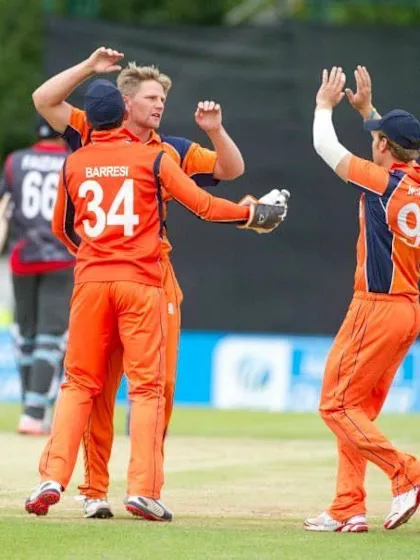 Bowlers, Cooper star in Netherlands win