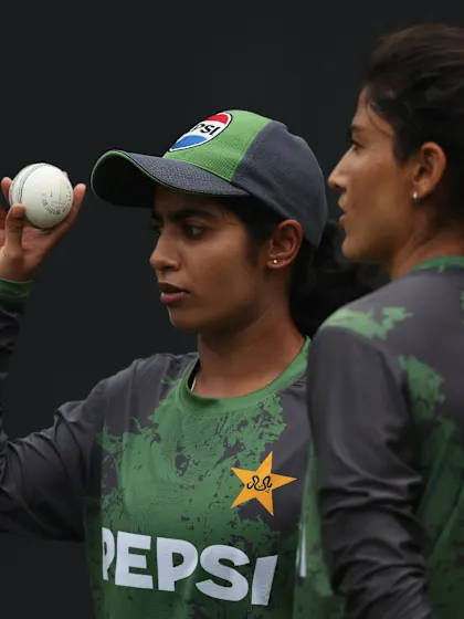 At the Pakistan nets with Katey Martin | CWC25