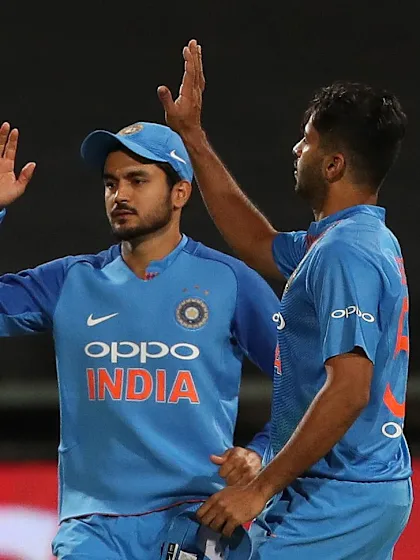 India edge out South Africa to clinch decider and take T20I series 2-1