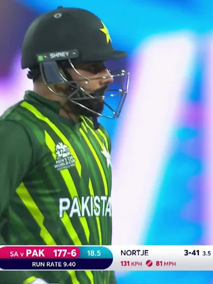 Logo of Wicket - Shadab Khan - Pakistan v South-Africa ICC T20WC 2022