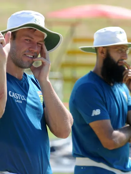 Onus on de Villiers to turn fortunes around
