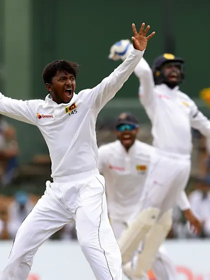 Dominant Sri Lanka show no mercy