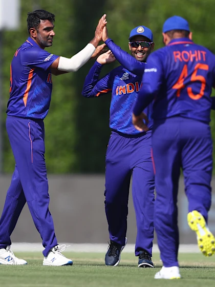 Ashwin dismantles Australia top order