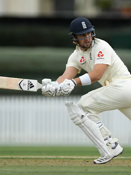 Livingstone sparkles as England lose 14 wickets in a day