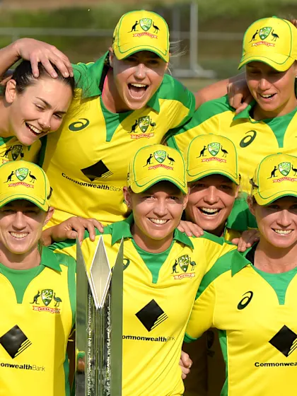 Meg Lanning exults in taking record off Belinda Clark's team