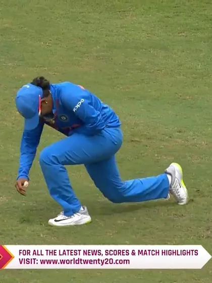 IND v AUS: Deepti Sharma has Elyse Villani caught