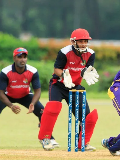 Singapore, USA open with victories