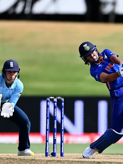 SIX: Jhulan Goswami launches a long drive