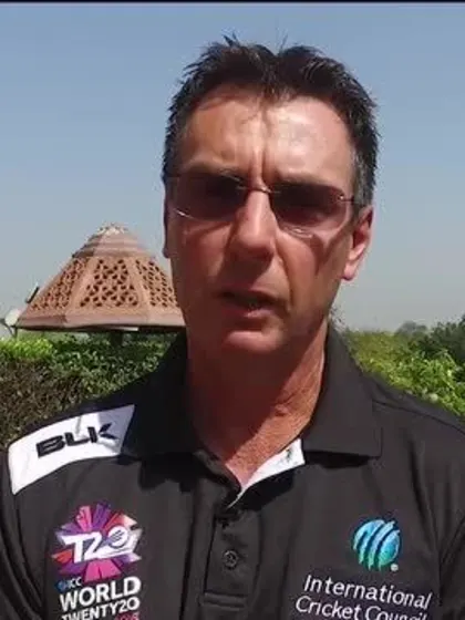 Elite Panel of ICC Umpires make monetary donation