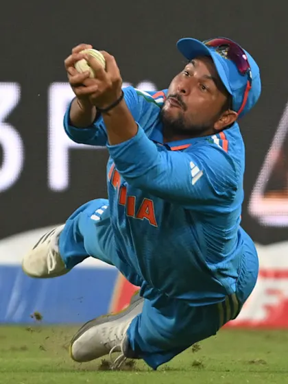 Unbelievable! Best catches so far at the World Cup | CWC23