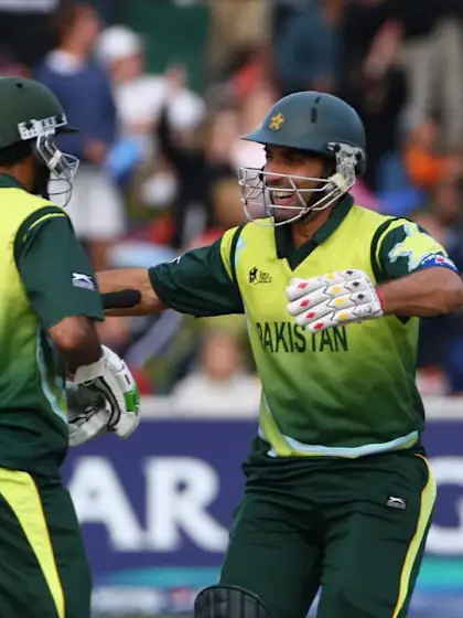 Gul, Nazir power Pakistan into final | NZ v PAK | T20WC 2007