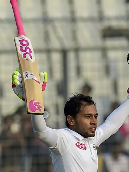 Record-breaking Mushfiqur powers Bangladesh to mammoth total