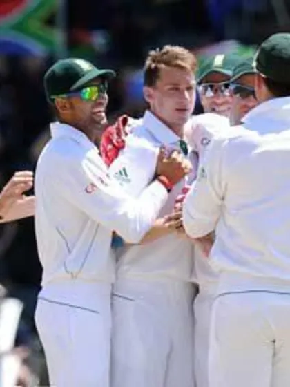 Fiery Steyn bowls South Africa to big win