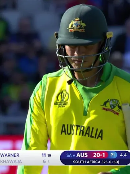 CWC_2019_MATCH45_AUSvSA_KHAWAJA_RETIRES_HURT