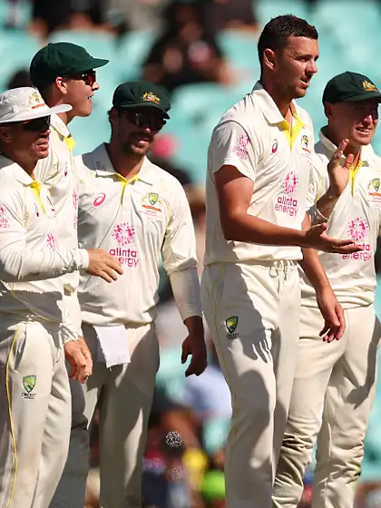 Uncapped spinner named as Australia sweat on Starc and Green