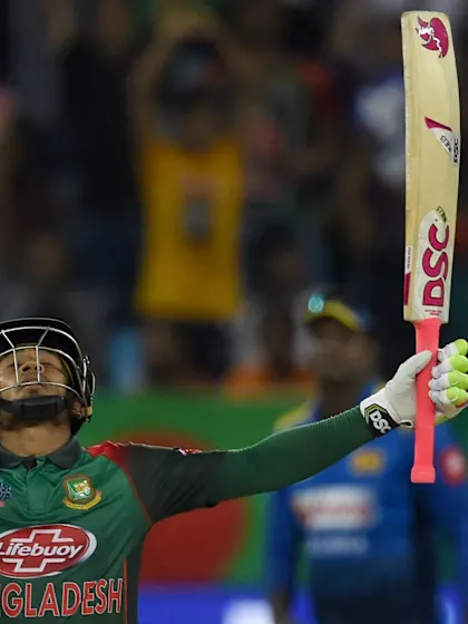 Magical Mushfiqur inspires Bangladesh to victory in Asia Cup opener