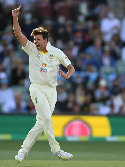 Australia set sights on victory after another dominant display