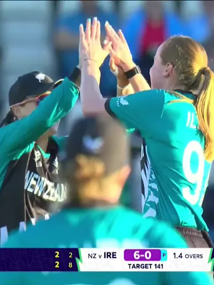 Amy Hunter - Wicket - New Zealand vs Ireland