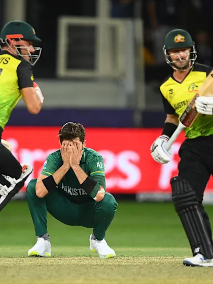 Wade completes brilliant chase to send Australia into the final