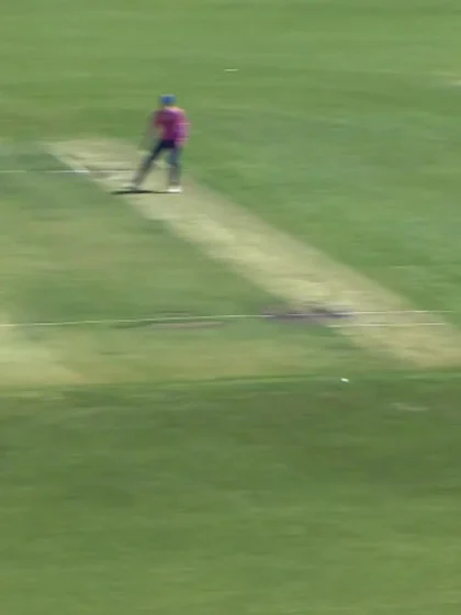 Dimantha Mahavithana with a Four vs. Japan