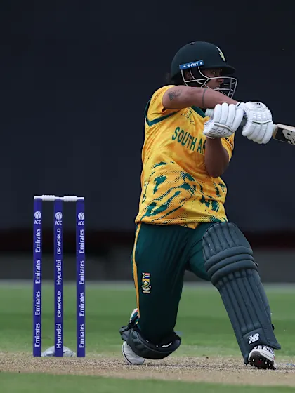 Tryon unleashes the big hit | Women's T20WC 2026 warm-ups