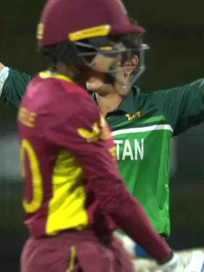 Logo of Wicket: Dar has Campbelle stumped with a ripper