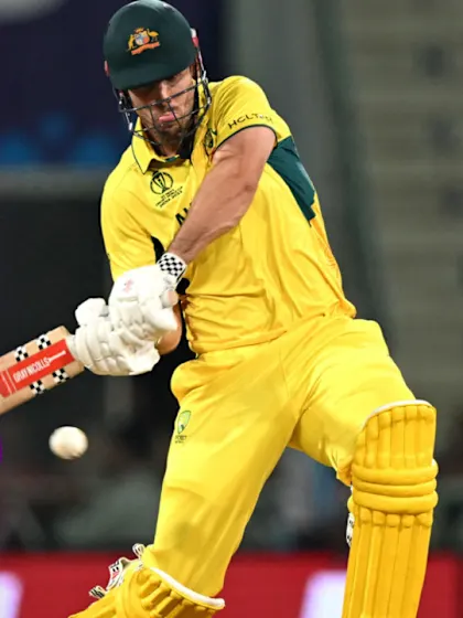 Mitch Marsh clubs powerful fifty to lead Australia chase | CWC23
