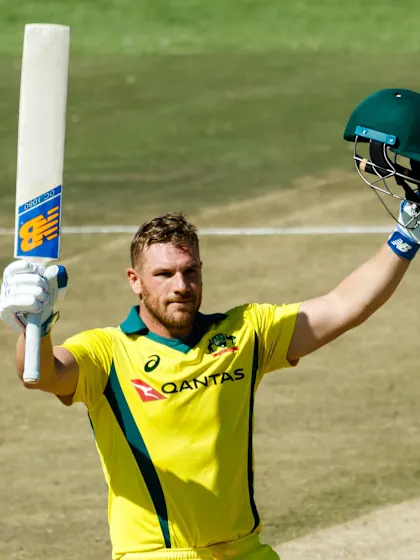 Aaron Finch's record 172 routs Zimbabwe by 100 runs