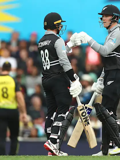Logo of SIX: Finn Allen punishes Mitchell Starc | T20WC 2022