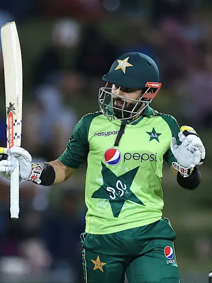 Rizwan powers Pakistan to victory in final T20I