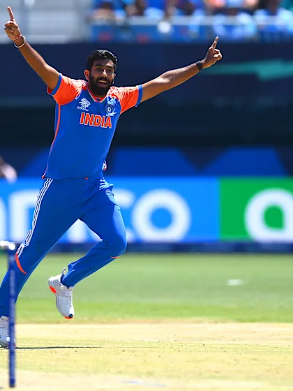 Pakistan crumble in run chase against India in crunch T20 World Cup encounter