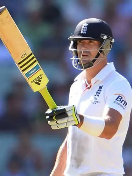 Lucky Pietersen keeps England afloat