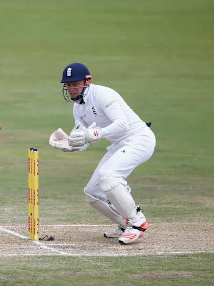 South Africa in sight of win after early strikes 
