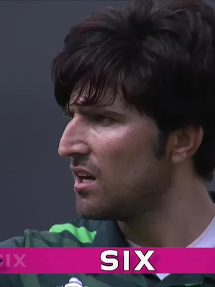 Mitch Santner - Six - New Zealand vs Pakistan