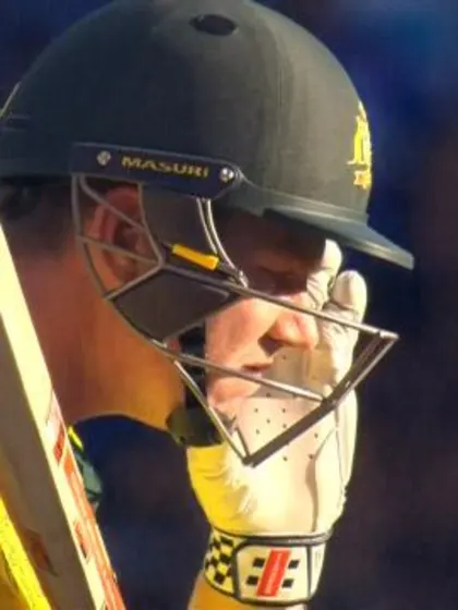 James Faulkner Wicket – IND vs AUS