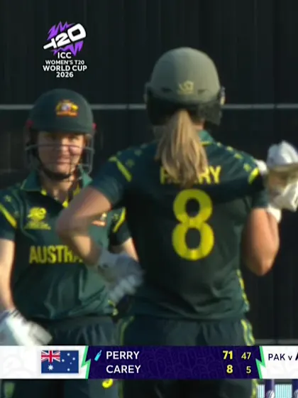 Ellyse Perry - Wicket - Australia vs Pakistan