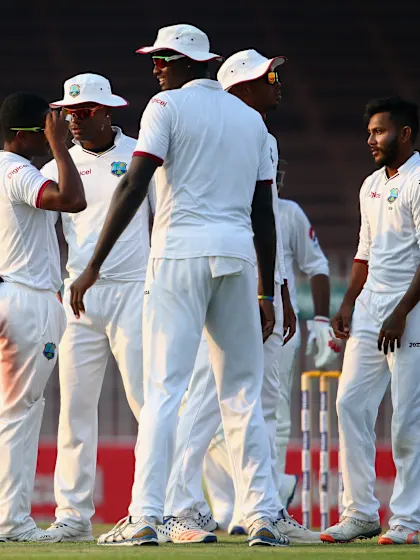 Bishoo, Gabriel thwart Pakistan charge