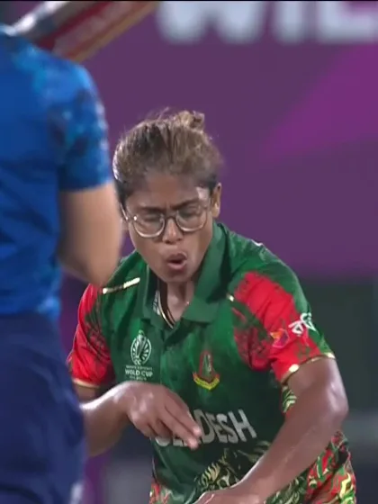 Emma Lamb - Wicket - England Women vs Bangladesh Women