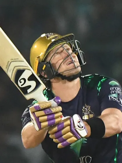 Watson heroics help Quetta Gladiators seal PSL final spot